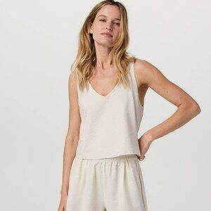 VUORI Women's SL Villa Textured Crop Tank Size S In Milkweed